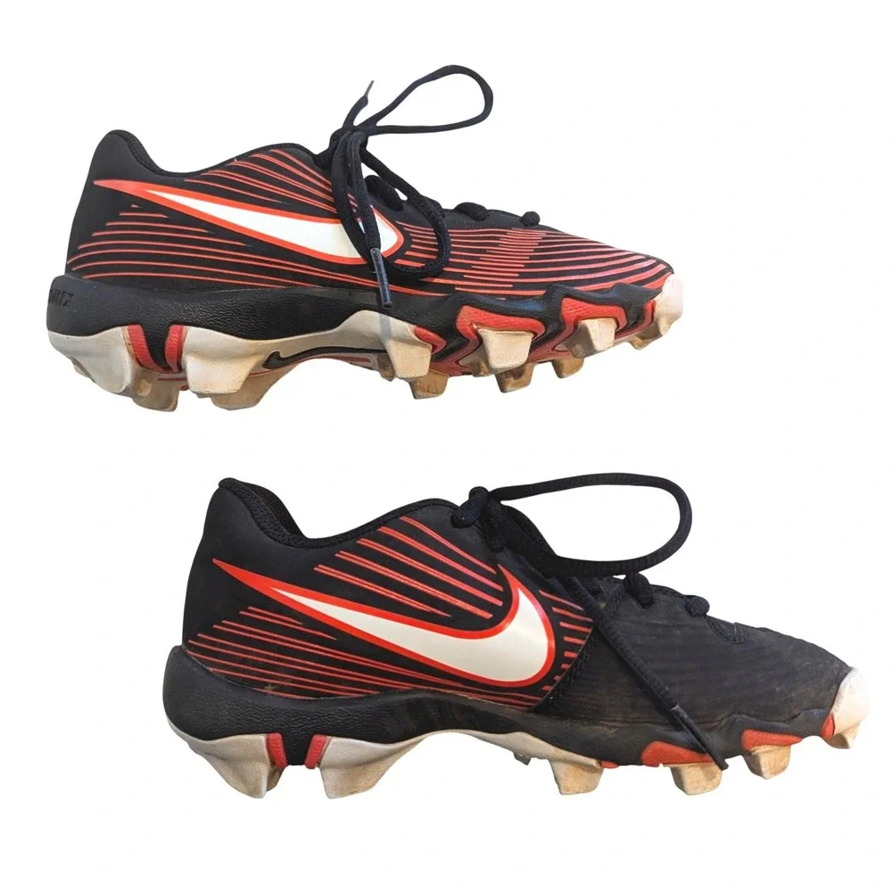 Nike Hyperdiamond 3 Youth Baseball Softball Cleats Black Red AO7938-004 Size 13C